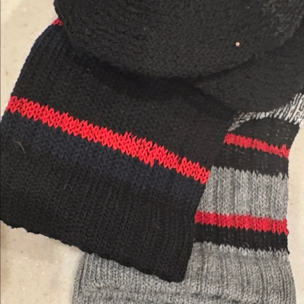 Ironyte Full‎ Cushion Crew Socks Mens 6-12 Black Grey NEW 2-Pack Hello Outdoors